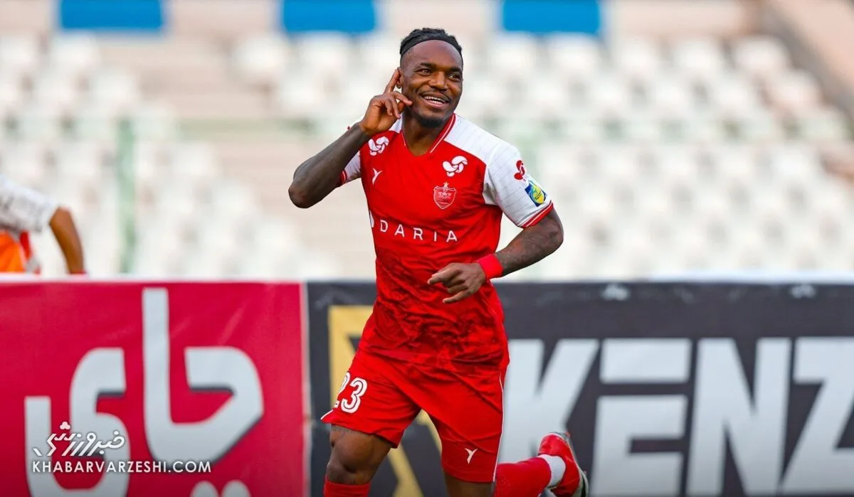 پرسپولیس باید یک میلیون دلار به ما بدهد!