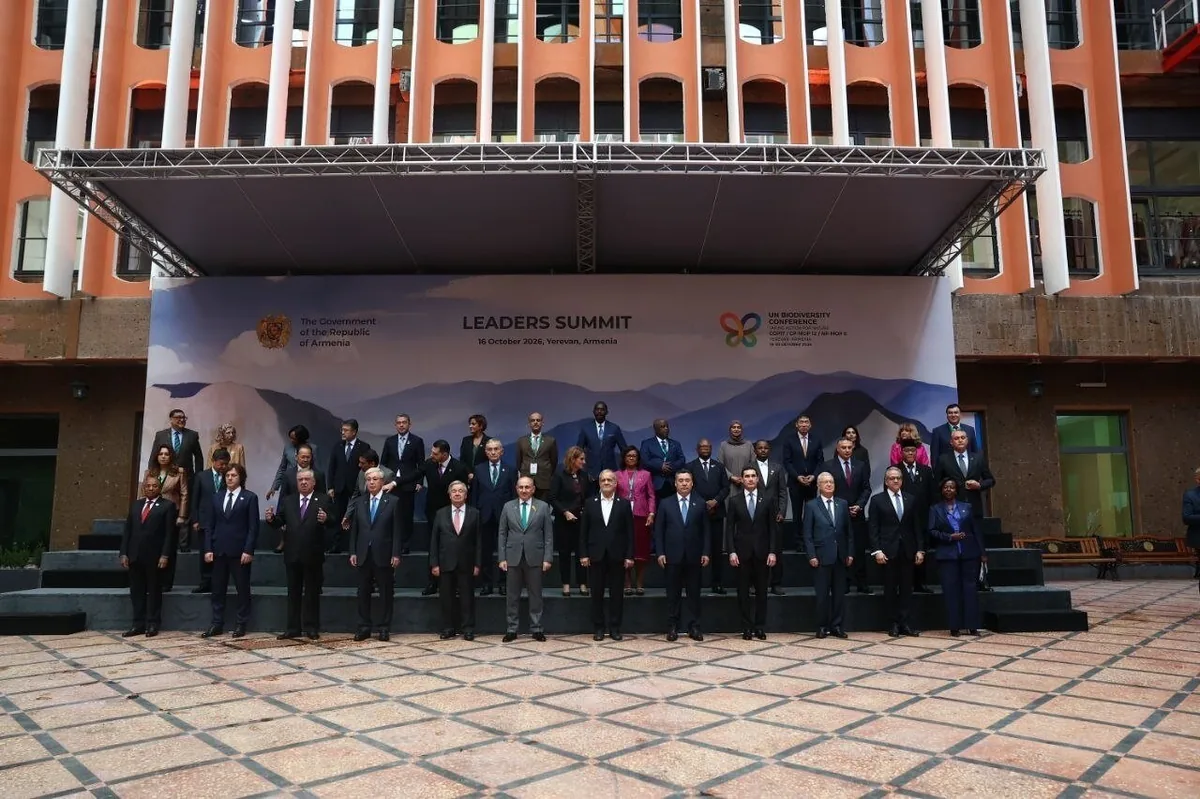 عکس یادگاری پزشکیان در اجلاس سران کنوانسیون تنوع زیستی در ارمنستان