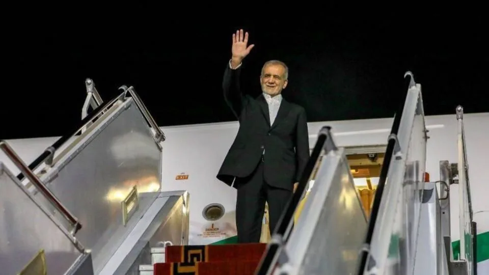 رئیسجمهور تهران را به مقصد مسکو ترک کرد