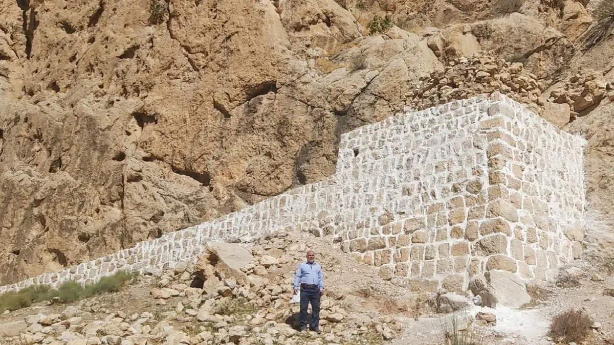 مرمت و استحکامبخشی کرانه غربی پل تاریخی کلهر لرستان