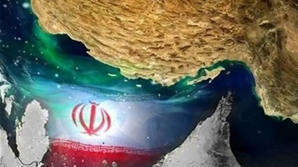 آمریکا خواستار دوری کشتیها از تنگه هرمز شد