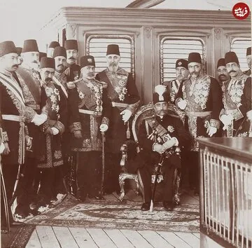 عکس یادگاری مظفرالدینشاه در دربار عثمانی