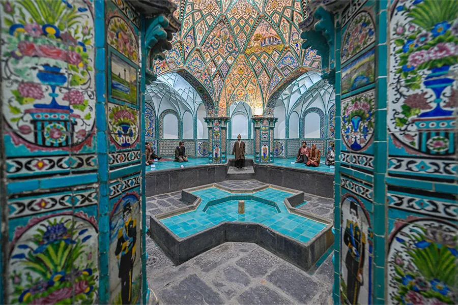 این حمام تاریخی در اراک، یک موزه تمامعیار از هنر ایرانی است - چیدانه