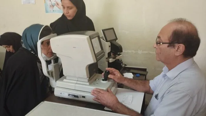 کیمیاگران برای روشنایی چشم مرزنشینان آستین بالا زدند