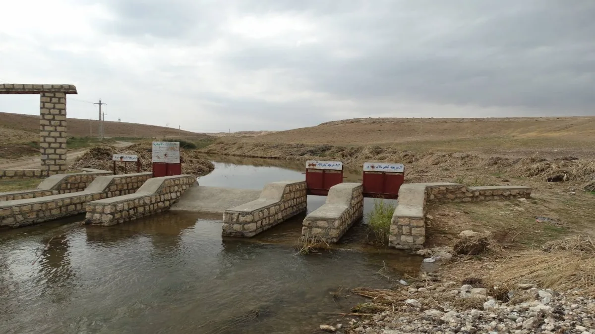 گام مهم برای احیای تالابهای آذربایجان غربی/لایروبی کانالهای آبرسان به پایان رسید