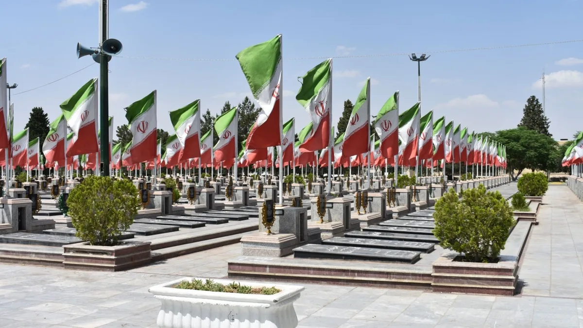 ادای احترام بابلیها به مقام شامخ شهید علویان از لنز دوربین شهروندخبرنگار