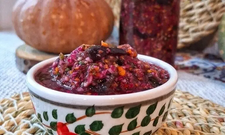 طرز تهیه ترشی لیته بادمجان رنگی؛ خوشمزهترین ترشی پاییزی