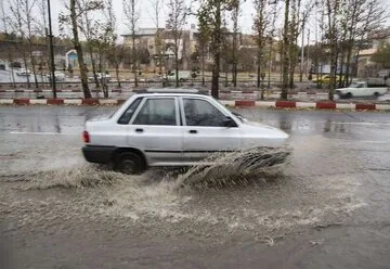 سامانه بارشی جدید از راه رسید / کدام استانها بارانی میشوند؟/ تهران سردتر میشود