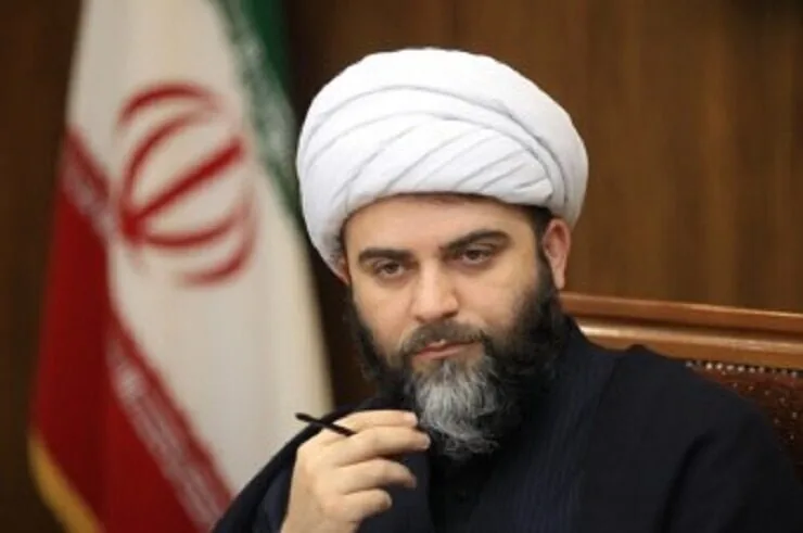 حجتالاسلام قمی: جنگ واقعی بر سر «تحریف واقعیت» در ذهن مردم است