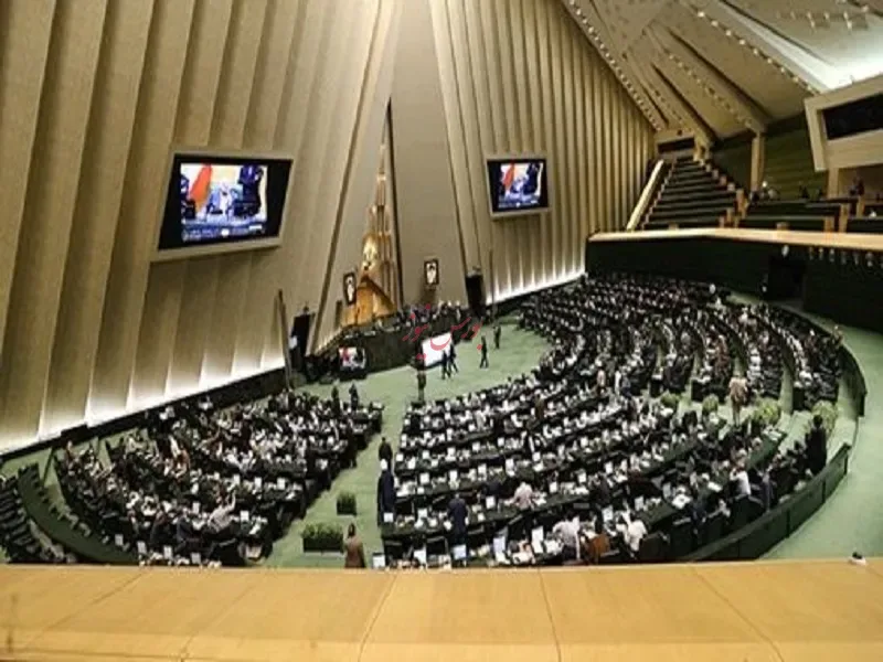 ۱۰ طرح برای خروج از NPT در مجلس ثبت شده است
