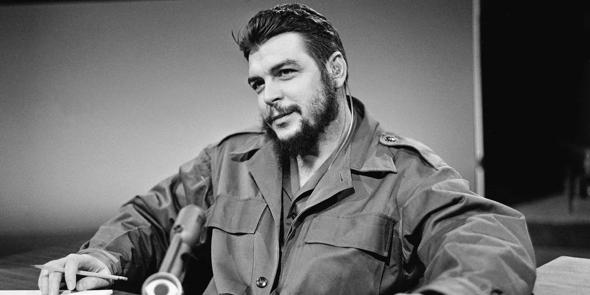 چه گوارا اعدام شد؛ ۱۷ مهر ۱۳۴۶