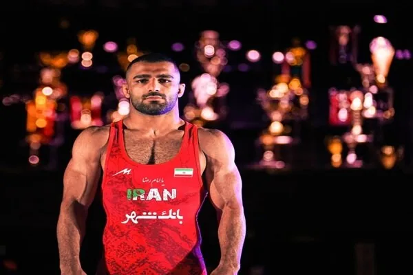 کشتی فرنگی با برد شروع کرد؛ پیروزی اسکو در ۲ دقیقه