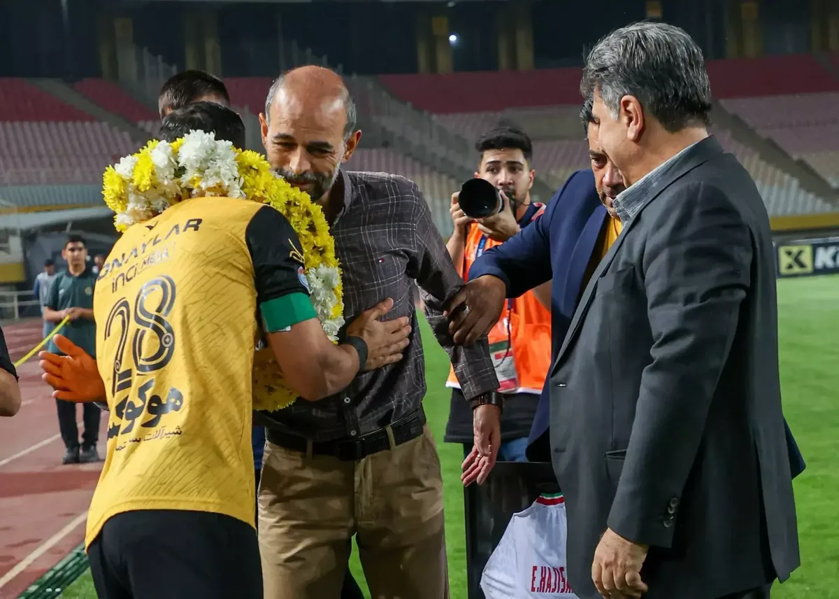 حاجصفی رکورد زد، دبل کرد و جشن گرفت!