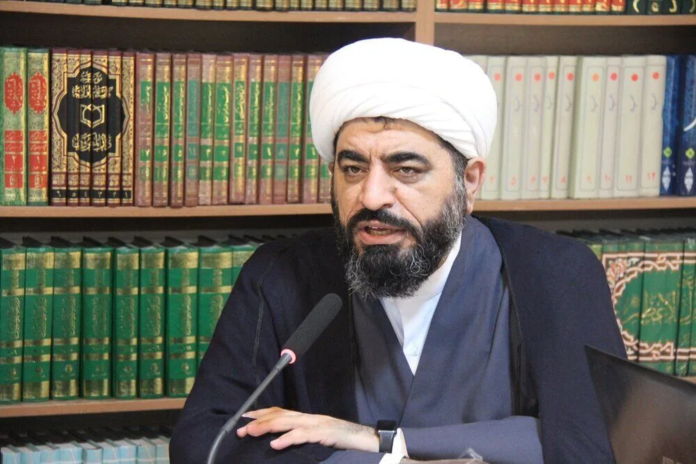 قدرت حقیقی انقلاب اسلامی در جذب قلبهاست، نه صرفاً سلاحها/ دشمن از قدرت بیدارگر انقلاب هراس دارد