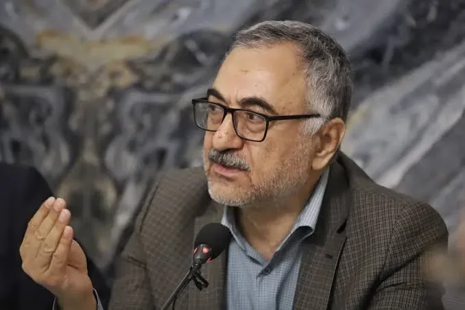 واکنش تاجگردون به اظهارات سعید لیلاز درباره کریم خان زند و قوم لر: آقای لیلاز عذرخواهی کنید
