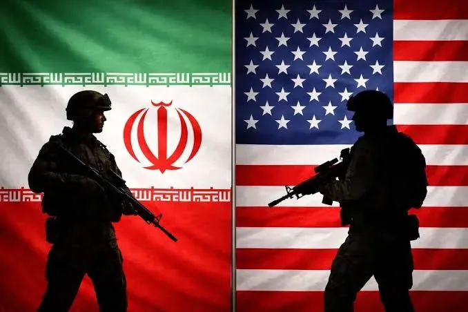 تازهترین خبرهای جنگ | سپاه: ۴ کشتی را زدیم، ۳ کشتی با مین برخورد کردند