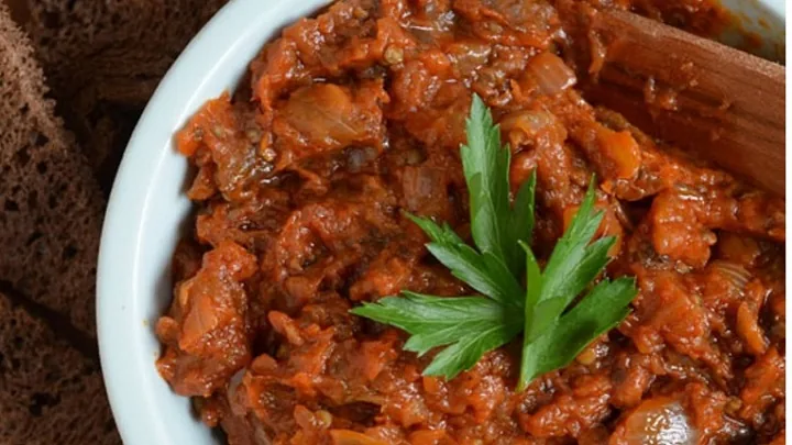 نکات و فوتوفن های طرز تهیه خوراک خاویار بادمجان