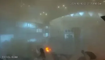 سکوت مرگبار ریاض؛ چرا سامانههای هشدار قبل از حمله قطع شد؟/سفیر پیشین آمریکا: سکوت ریاض بر نگرانیها افزود/سعودی به میزان نامحدودی به پدافند نیاز دارد