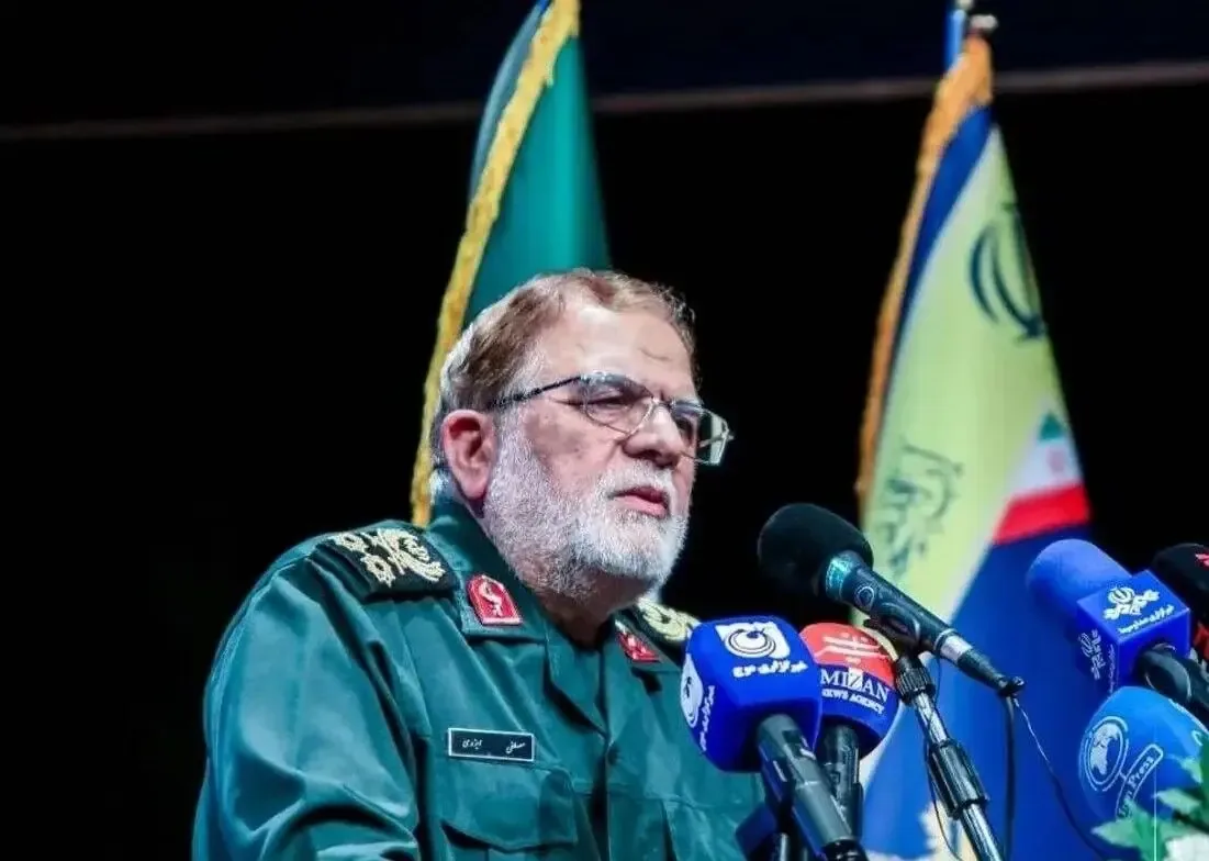 سپاه و ارتش برای دفاع از تنگه هرمز آمادگی کامل دارند