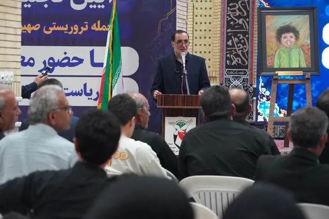 ایستادگی و افزایش تابآوری در برابر آخرین حربههای دشمن ضروری است