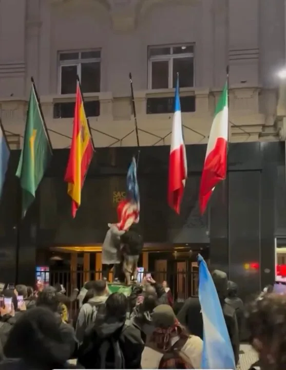 از فلسطین گفتن و بایکوت شدن؛ آزادی بیان به سبک انگلیسی!