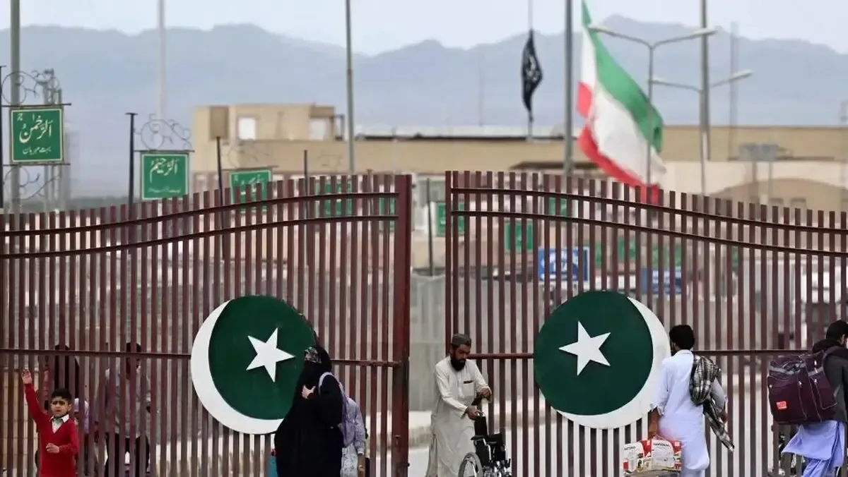 پاکستان، گذرگاه تفتان را به روی ایران بست!