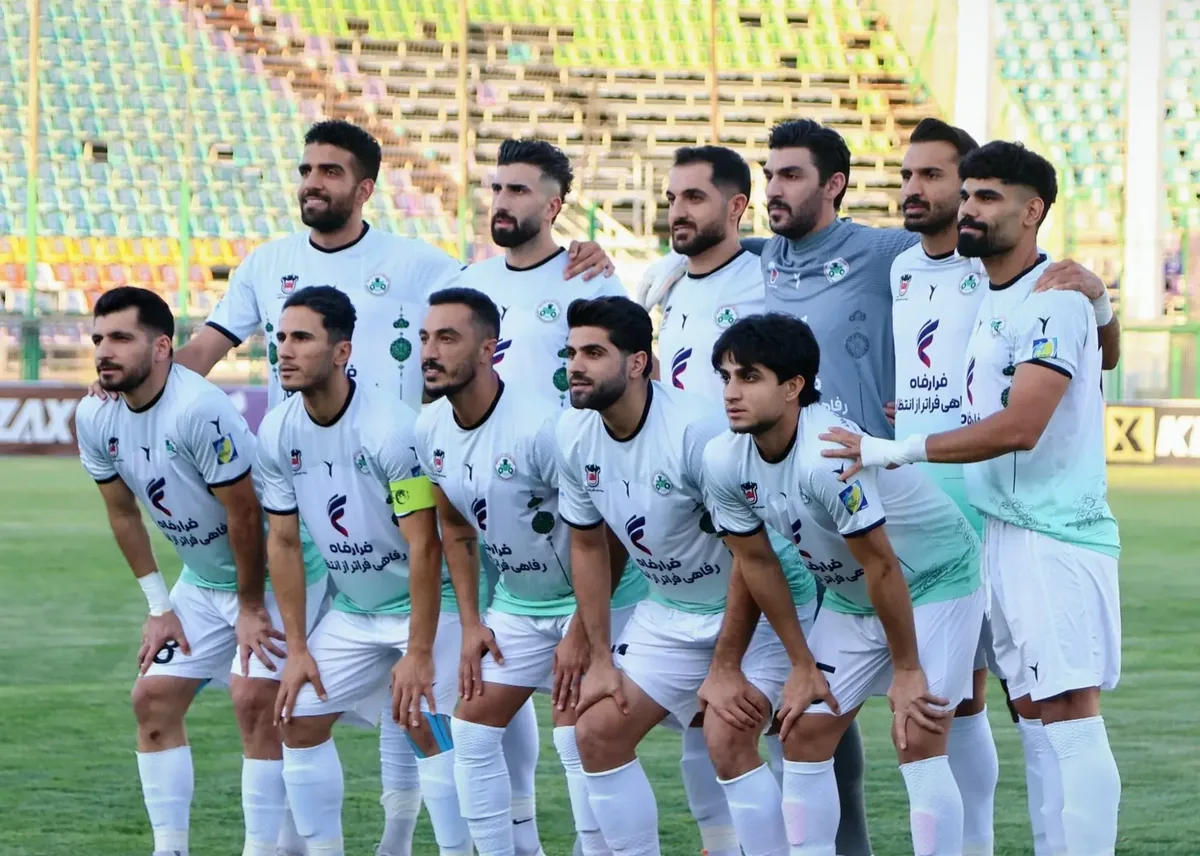 ربیعی با این 11 نفر به دنبال اولین برد