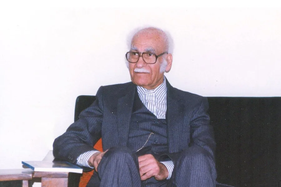 باستان‌شناسی که خانه‌نشین شد