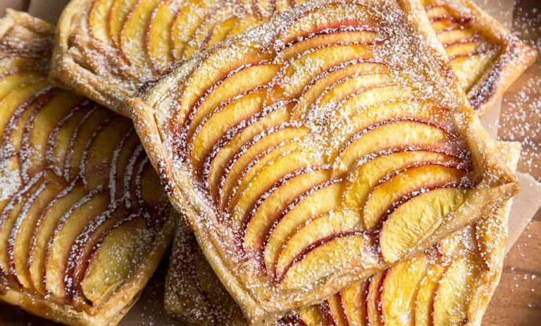 طرز تهیه تارت شلیل با خمیر هزارلا؛ ساده و سریع