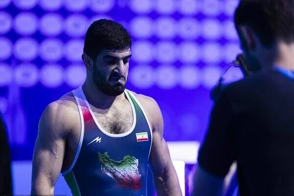 شوک به کشتی آزاد ایران؛ کامران قاسمپور در یک غافلگیری ضربه فنی شد +فیلم