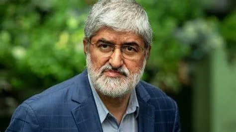 مطهری: علیاف منتظر سرنوشت شاه باشد