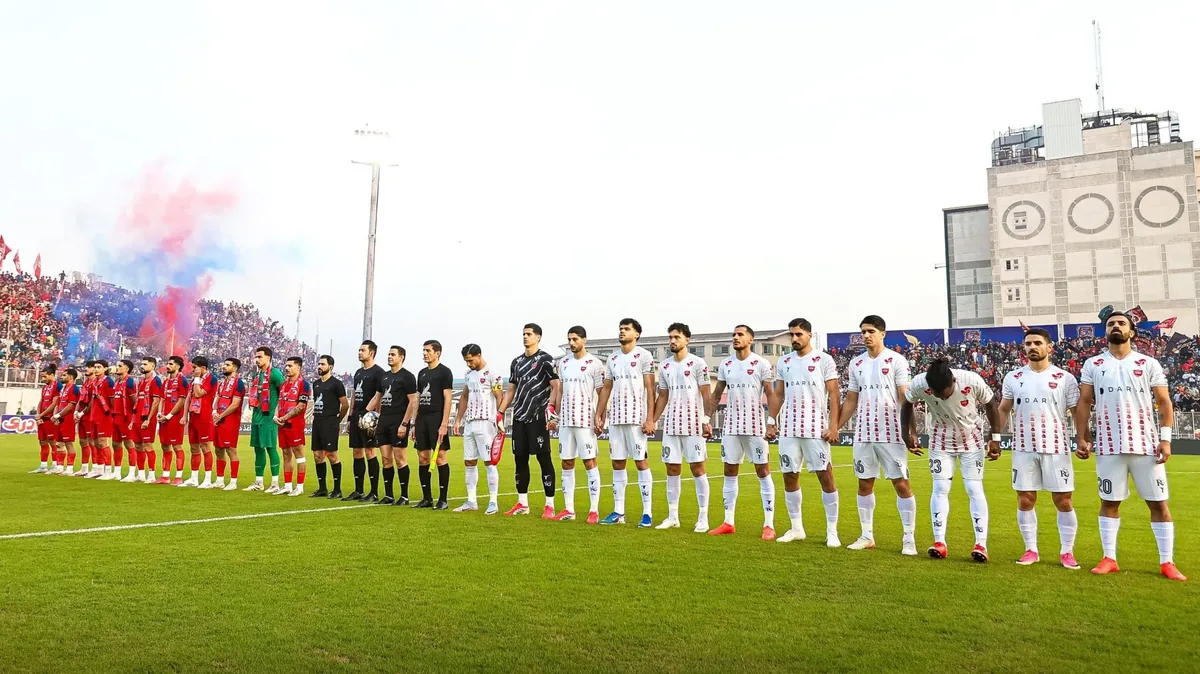 پرسپولیس با تکگل محبی صدرنشین جدول لیگ برتر شد/ شکست خانگی نساجی مازندران در قائمشهر +جدول