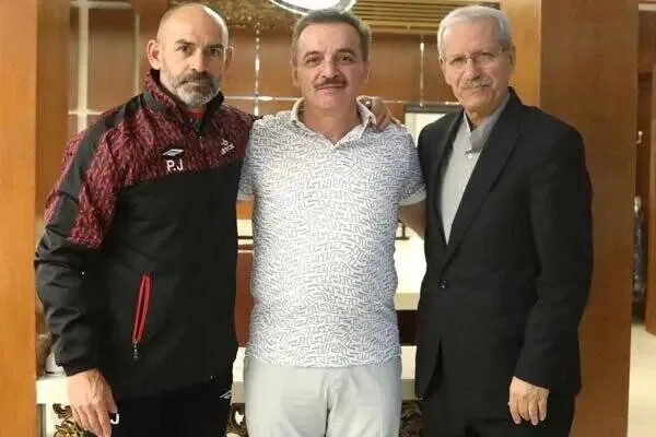 پس از زنوزی و حجت کریمی، وکیل بیرانوند هم به او تاخت!