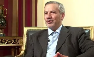 عطاالله مهاجرانی: علیرضا دبیر شایسته نشان لیاقت از سوی رئیس جمهور است