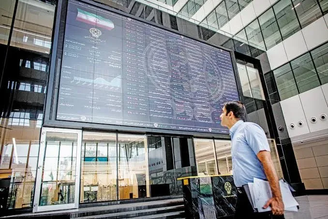 افت شاخص کل در روز سبز بورس