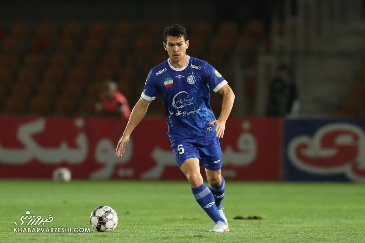جدایی موقت رستم آشورماتوف از استقلال