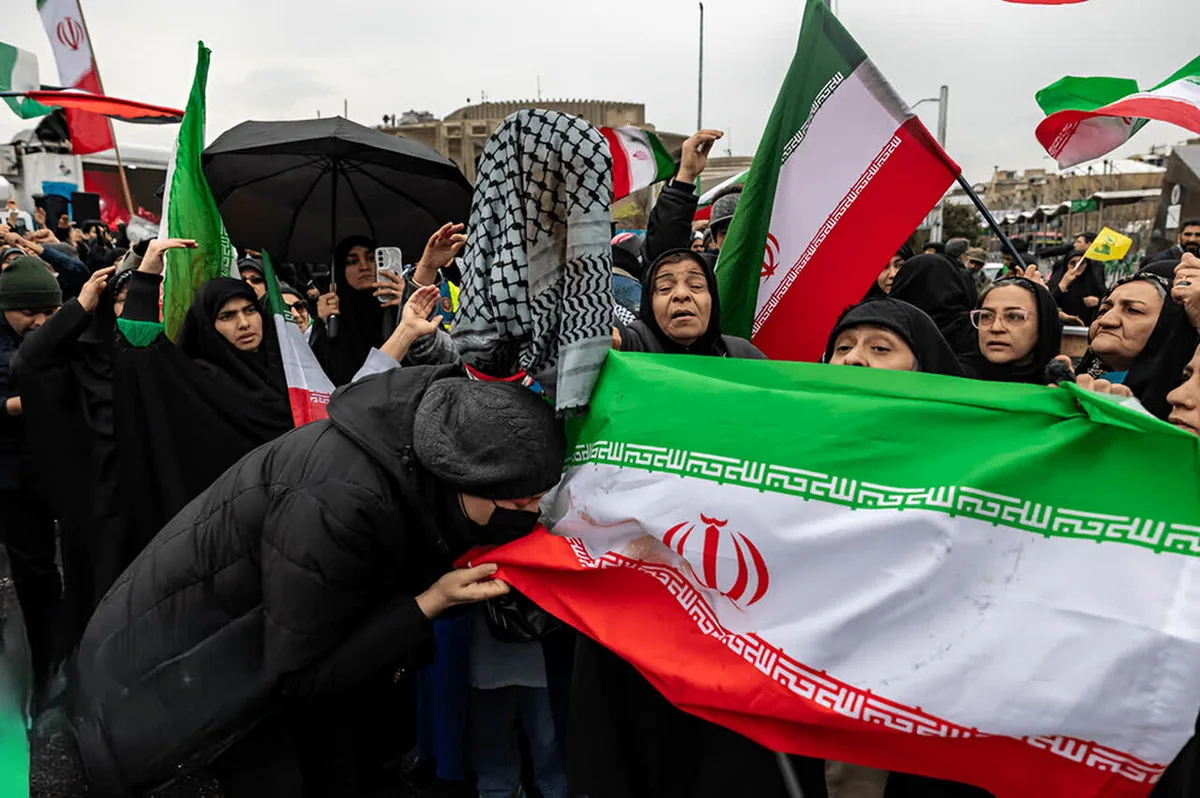 «بعثت زنانه»؛ فراخوانی برای ثبت روایتهای ماندگار زنان از روزهای ایستادگی و همراهی