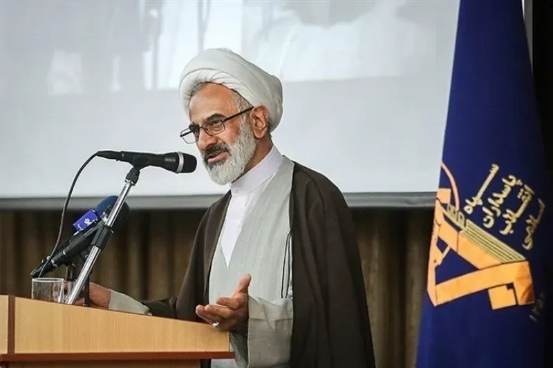 نماینده ولیفقیه در سپاه: اگر دشمن بخواهد بار دیگر کوچکترین جسارتی کند، سیلی بیسابقهای به او خواهیم زد / ما همچنان رژیم صهیونیستی را یک «غده سرطانی» میدانیم و جراحی و نابودی کامل آن را تنها راه نجات بشریت و مظلومان میدانیم و تا حذف آن آرام نخواهیم گرفت
