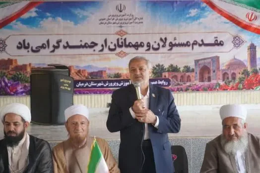 بازدید وزیر آموزشوپرورش از اردوگاه «پیشتازان انقلاب» شهرستان درمیان