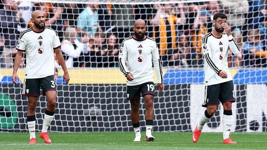خلاصه بازی کومو 4-1 منچستریونایتد (لیگ قهرمانان اروپا)