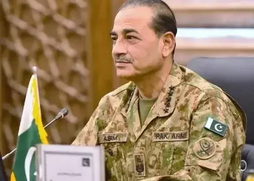 عاصم منیر فرمانده ارتش پاکستان، وارد تهران شد