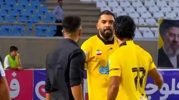 فجرسپاسی شیراز 2 - 0 پیکان تهران / گام بلند شیرازیها برای نزدیک شدن به مدعایان