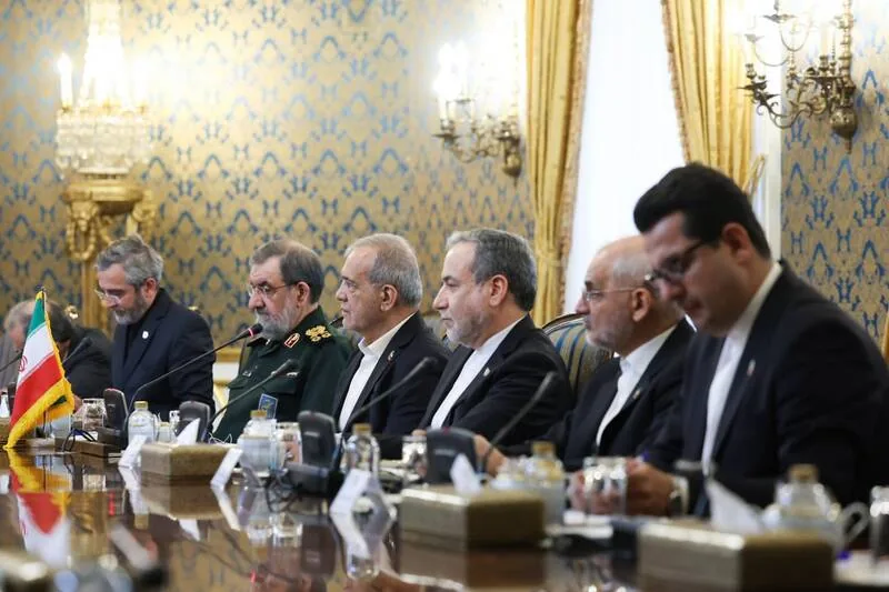 سفر هیئتهای ارشد عربستان سعودی، ترکیه و پاکستان به تهران؛ وزن فزاینده ایران در معادلات منطقهای