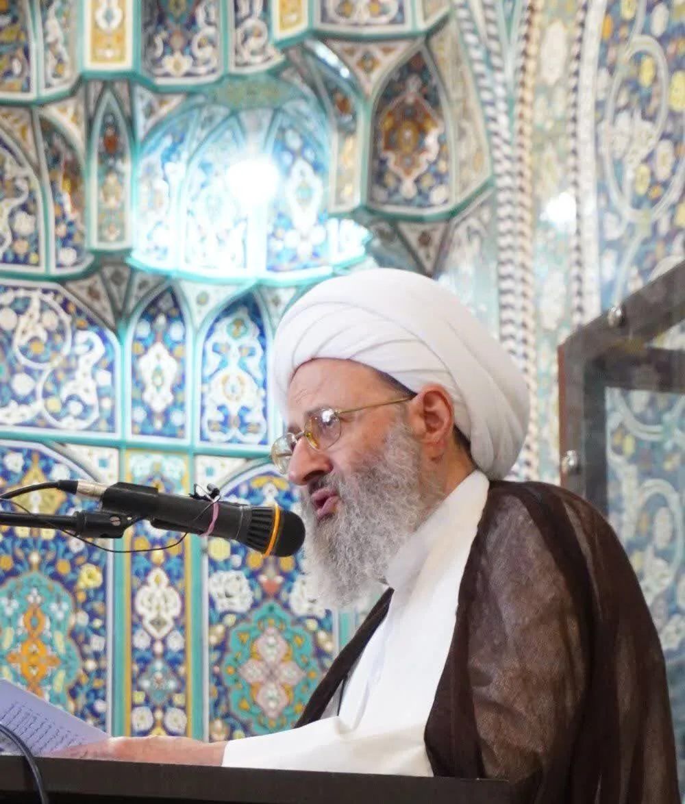 تذکر آیتالله فقیهی به مسئولان آذربایجان: به احکام الهی و موازین آزادی در پوشش بانوان بازگردید