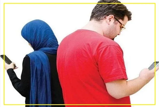 مقایسه آنلاین زندگی زناشویی: چرا زندگی دیگران از پشت گوشی زیباتر به نظر میرسد؟