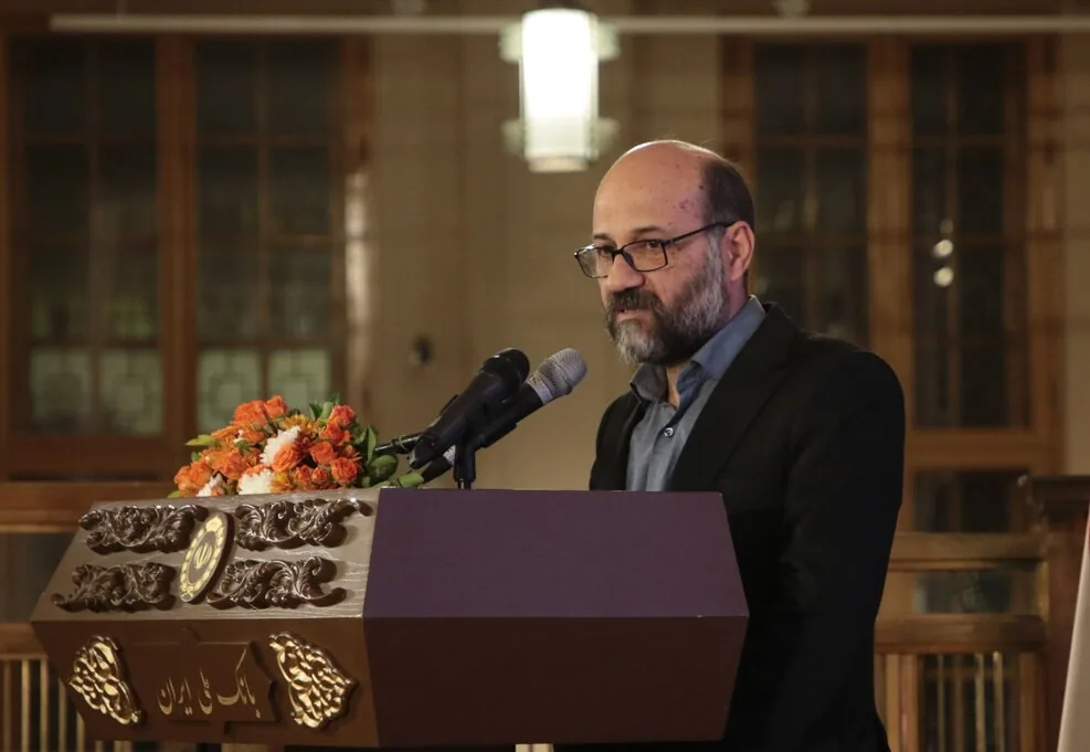 ما می‌آییم و می‌رویم اما ایران می‌ماند