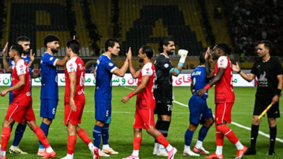 ترکیب احتمالی پرسپولیس برابر صنعت نفت؛ استون همچنان مد نظر سرمربی نیست