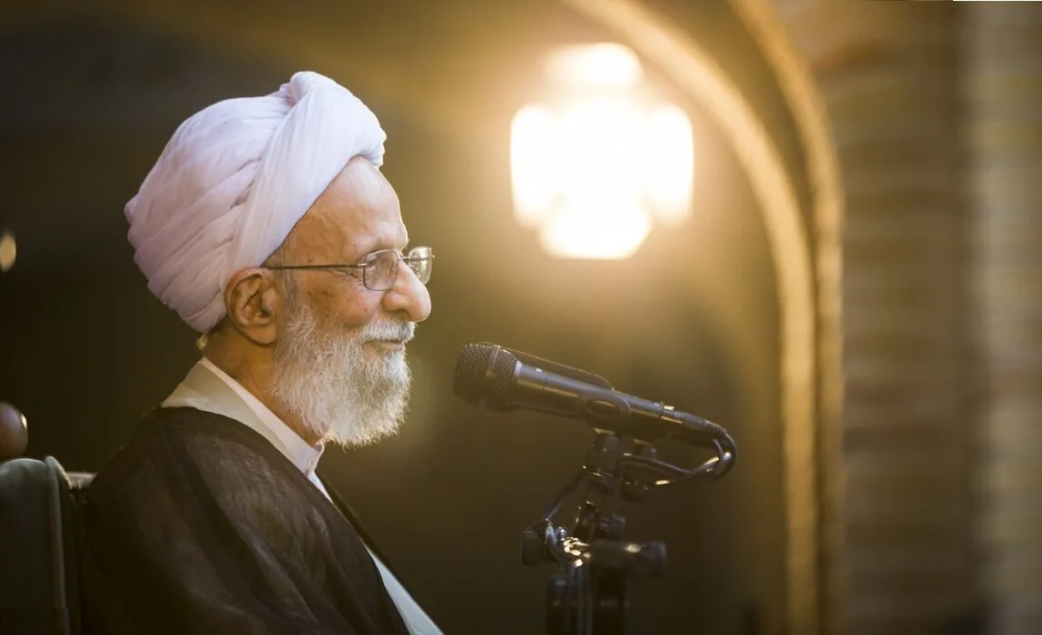 دستخط اخلاقی علامه مصباح یزدی؛ معرفی راهی شیرین برای رشد معنوی + دستخط