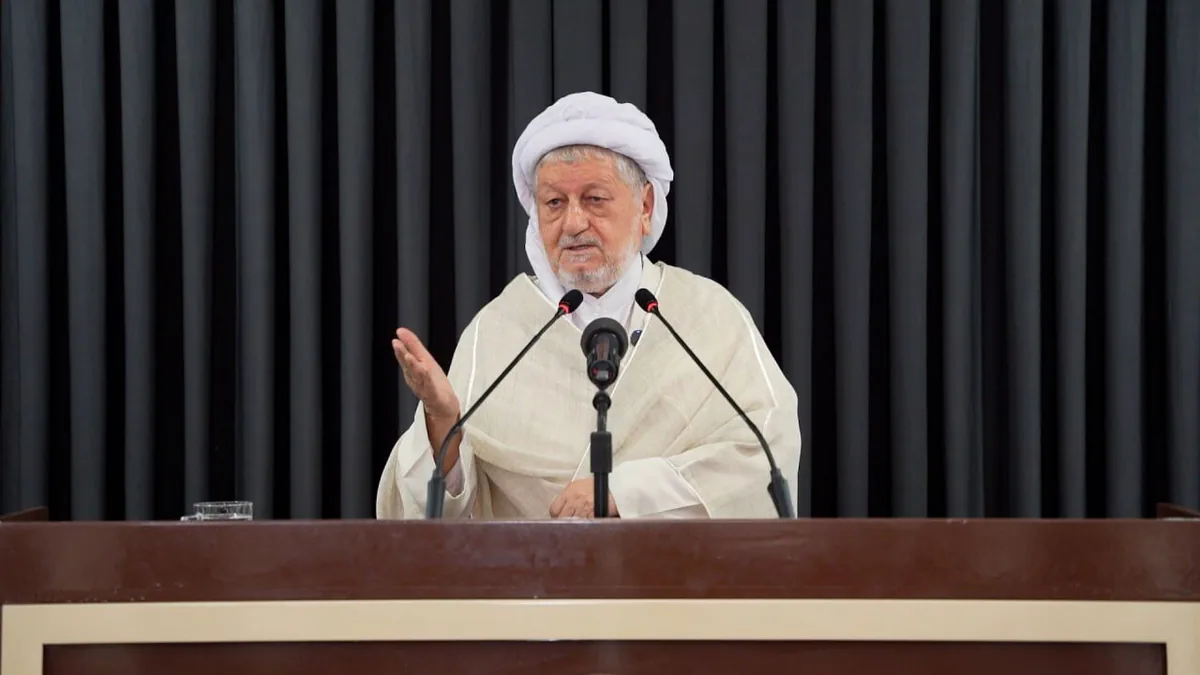 امام جمعه پاوه: مواضع متناقض آمریکا قابل اتکا نیست