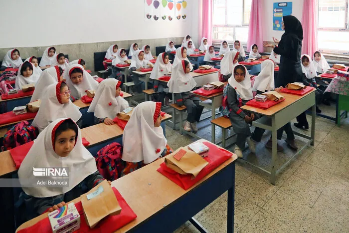 کاهش ۳.۵ میلیونی دانش آموزی تا سال ۱۴۱۲؛ نیمه آبان ماه‌آخرین زمان ثبت‌نام